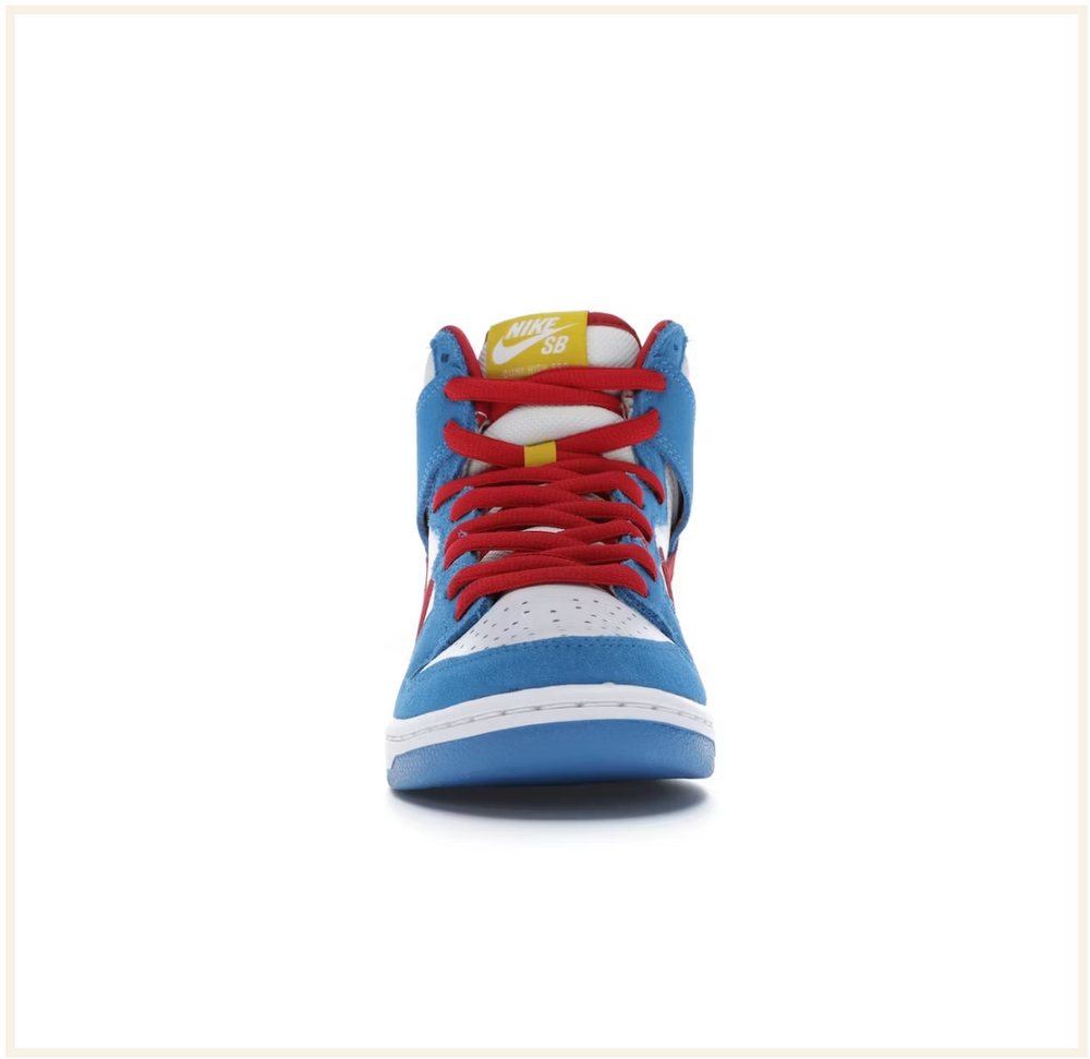 Der Nike SB Dunk High Doraemon